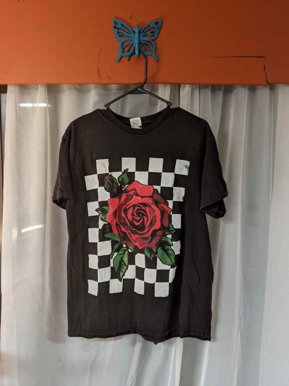 Large Black Rose Checkered t-shirt